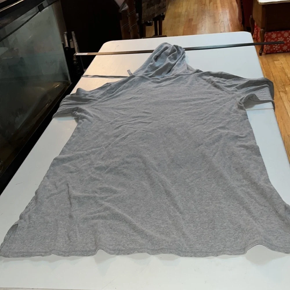 J. Crew size XL Gray hooded long loose sweatshirt cover up lounge wear